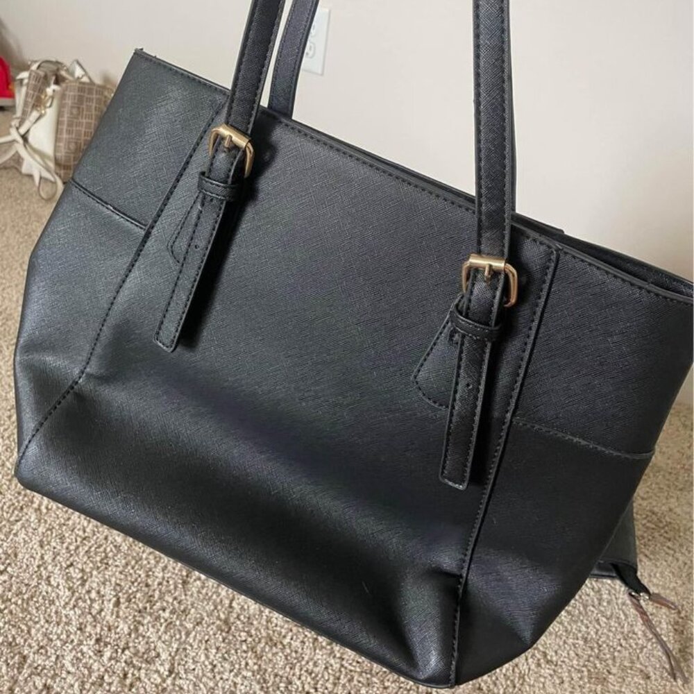 Black Purse